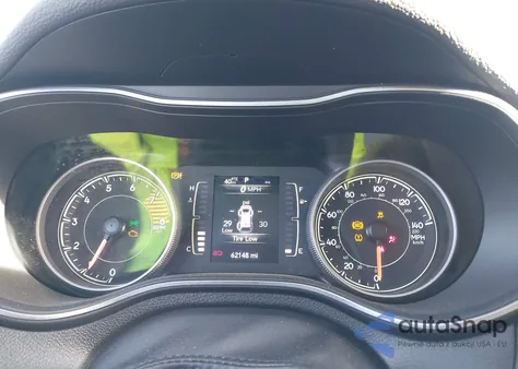 2019 Jeep Cherokee Latitude Fwd from USA, damaged, VIN 1C4PJLCX3KD148175